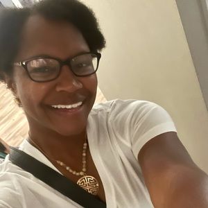 Meet your Posher, Codie